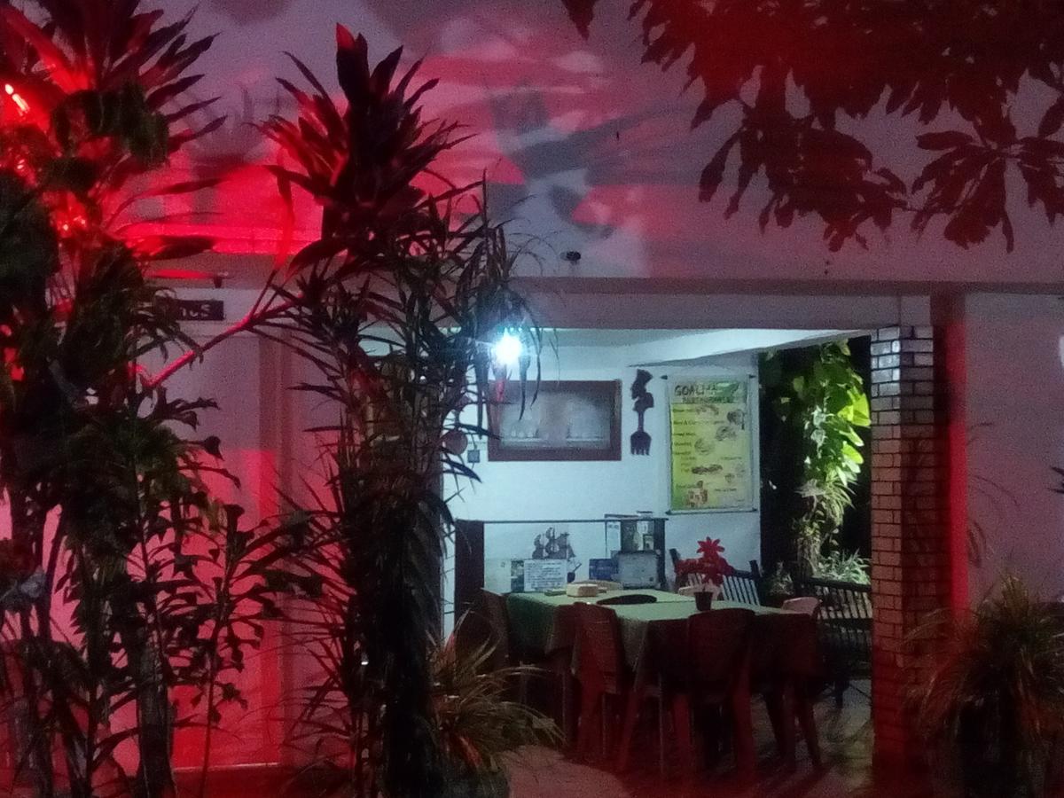 Goalma Family Holiday Resort & Restaurant Anuradhapura Bagian luar foto